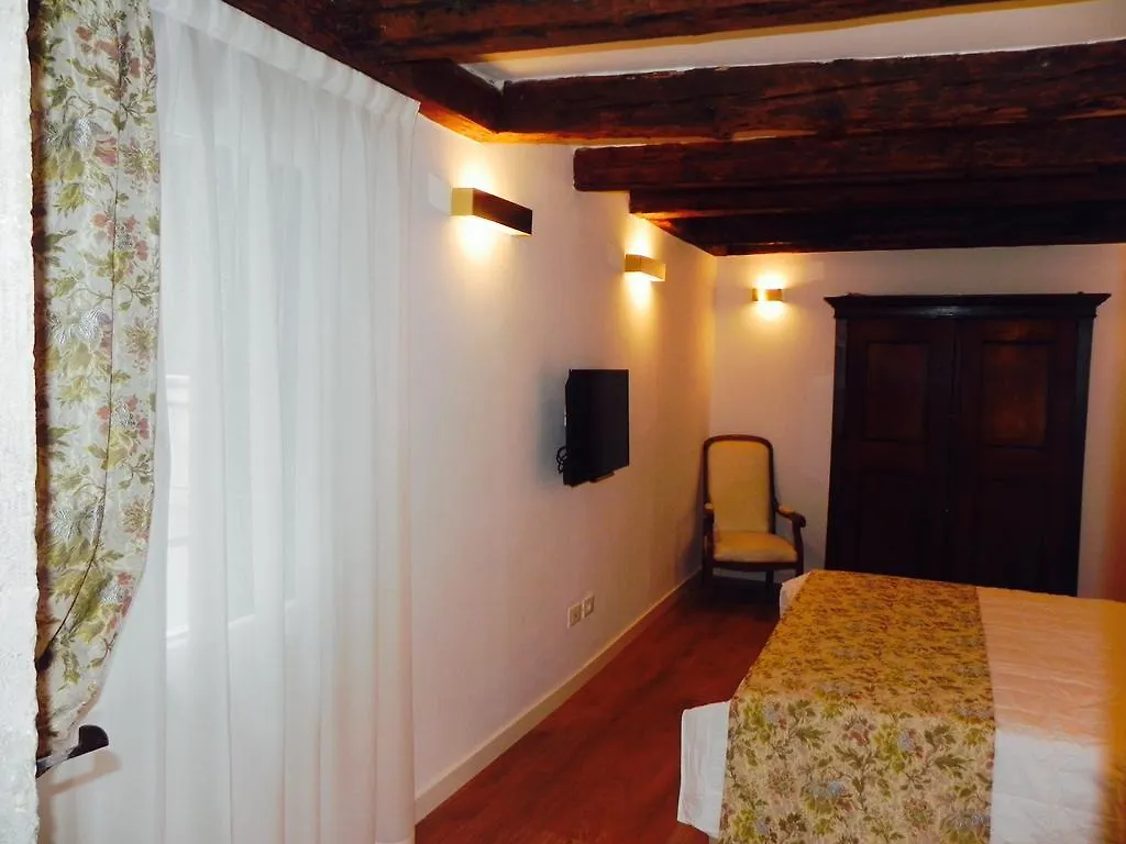 Home Venice Apartments-Rialto 1 - 2 - 3 דירה