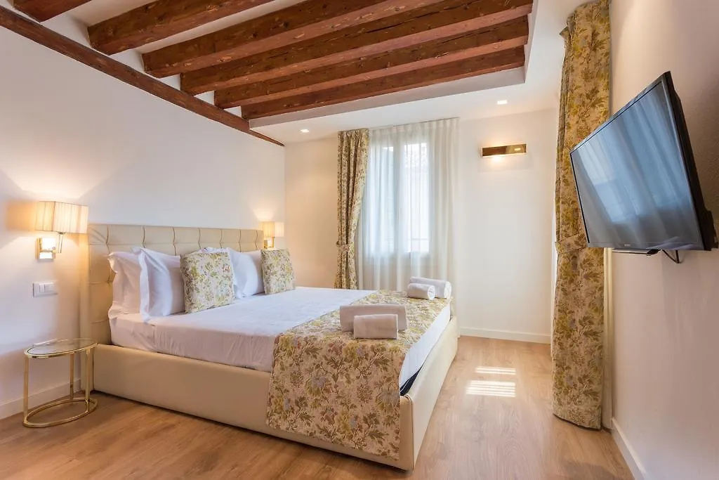 Home Venice Apartments-Rialto 1 - 2 - 3