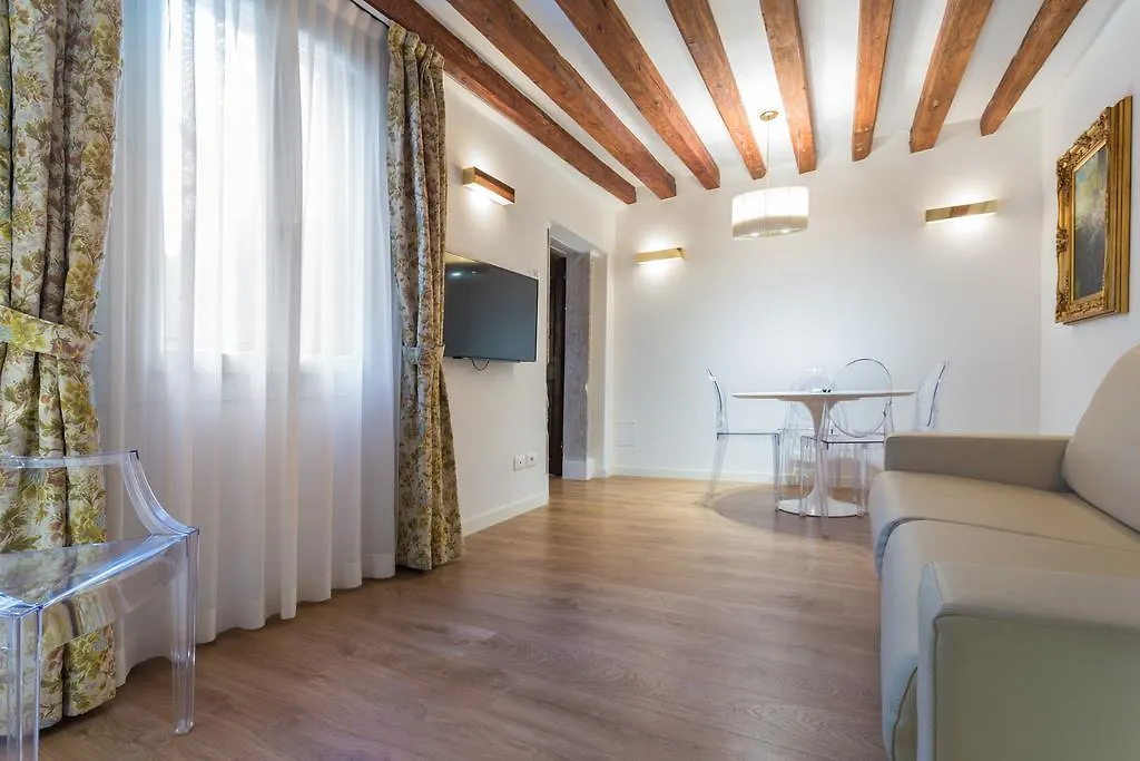 Apartment Home Venice Apartments-Rialto 1 - 2 - 3
